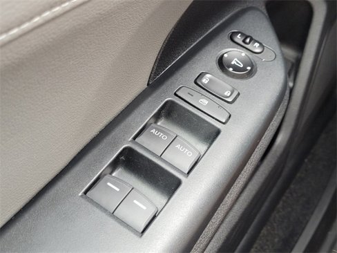 Used 2016 Honda Civic Touring image 29
