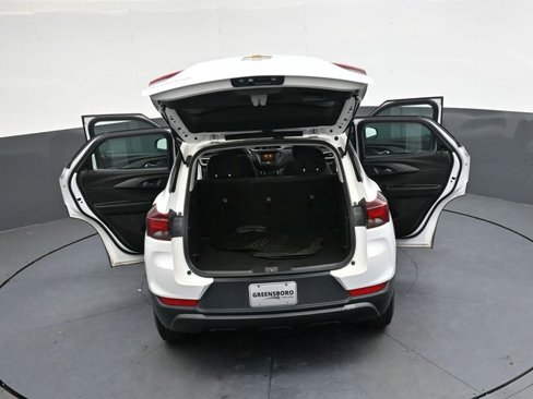 Used 2021 Chevrolet TrailBlazer L image 38