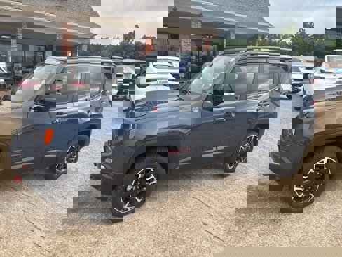 Used 2023 Jeep Renegade Trailhawk image 1