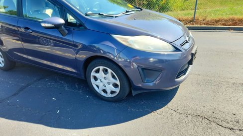 Used 2013 Ford Fiesta SE image 8