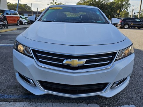 Used 2016 Chevrolet Impala LT w/ Convenience Package image 21