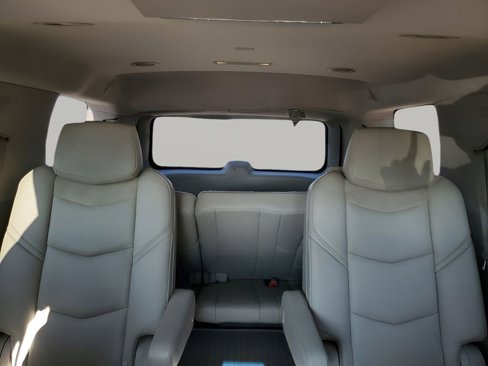 Used 2017 Cadillac Escalade Luxury image 45