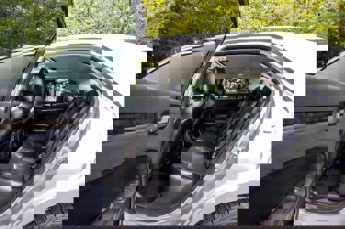 Used 2017 Chrysler 300 C image 26