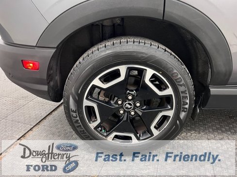 Used 2021 Ford Bronco Sport Outer Banks w/ Outer Banks Package (96D) image 15