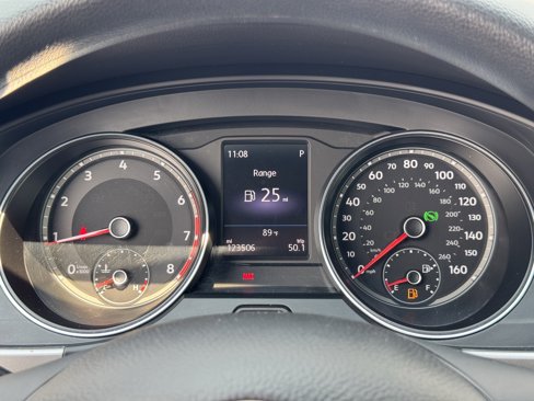 Used 2019 Volkswagen Atlas S w/ Towing Package image 21
