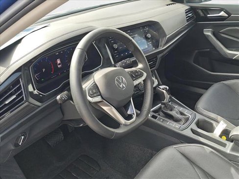 Certified 2024 Volkswagen Jetta SEL image 9