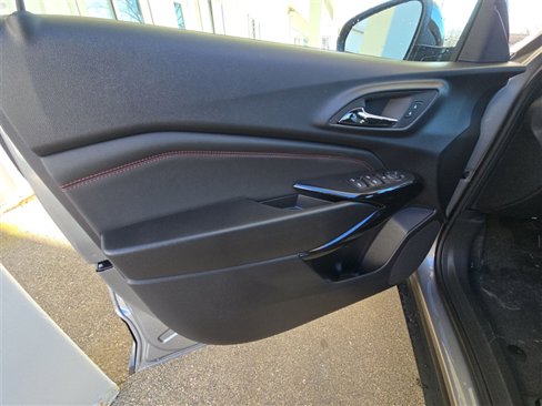 New 2025 Chevrolet Trax RS image 20