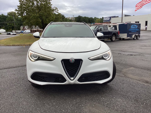 Used 2019 Alfa Romeo Stelvio Ti Sport w/ Quick Order Package 22S Sport image 2