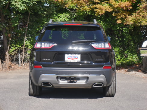 Used 2019 Jeep Cherokee Limited w/ Luxury Group image 24