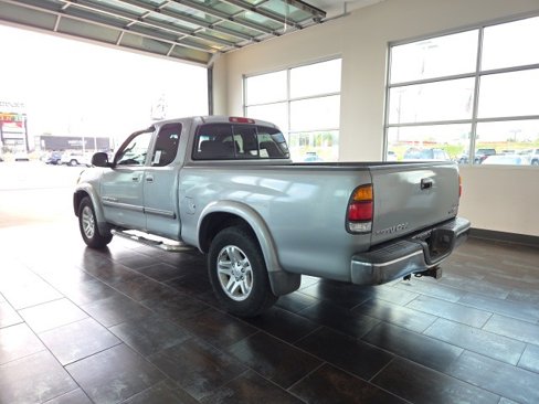 Used 2004 Toyota Tundra SR5 image 4