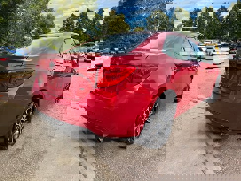 Used 2017 Toyota Corolla SE image 7