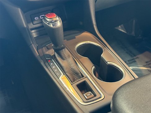 Certified 2021 Chevrolet Equinox LT image 31