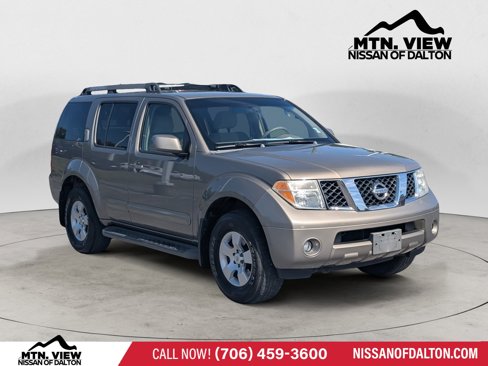 Used 2007 Nissan Pathfinder SE image 1