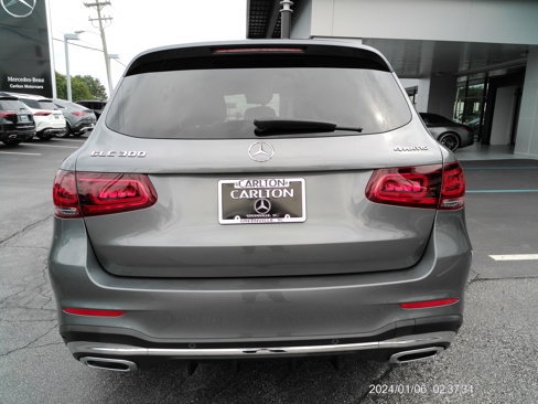 Certified 2022 Mercedes-Benz GLC 300 4MATIC image 4