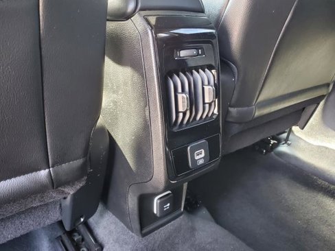 Used 2022 Jeep Compass Limited image 25