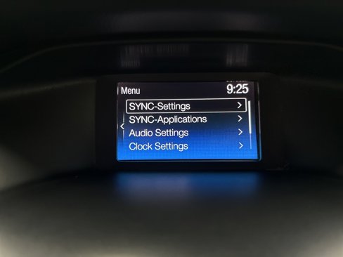 Used 2017 Ford Focus ST image 29