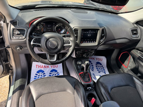 Used 2018 Jeep Compass Trailhawk image 9