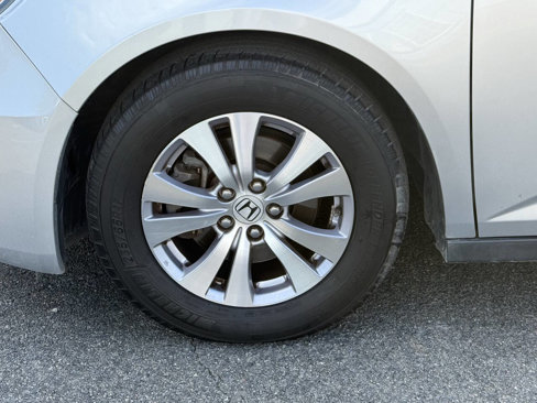 Used 2015 Honda Odyssey EX-L image 33