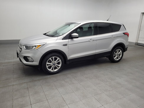 Used 2019 Ford Escape SE image 2