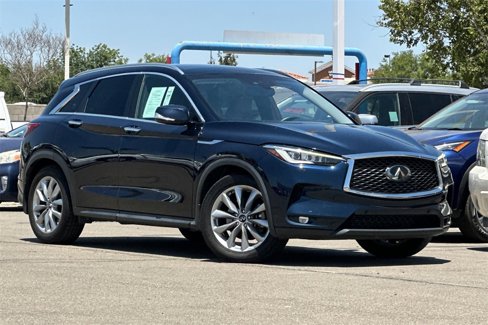 Used 2020 INFINITI QX50 Essential w/ Convenience Package image 2