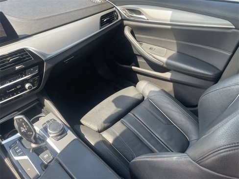 Used 2018 BMW 530i image 26