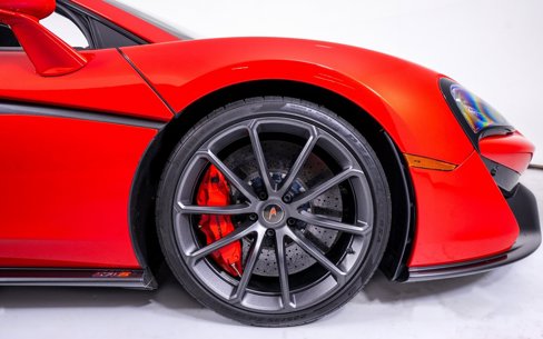 Used 2018 McLaren 570S Spider image 18
