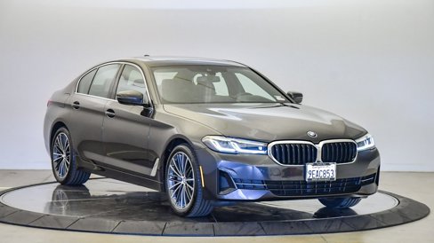 Certified 2023 BMW 530i w/ Premium Package image 6