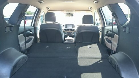 Used 2019 Hyundai Santa Fe SE image 21