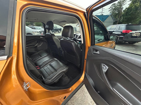 Used 2016 Ford Escape Titanium image 8