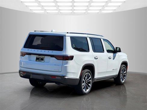 Used 2022 Jeep Wagoneer Series III w/ Premium Group I image 6