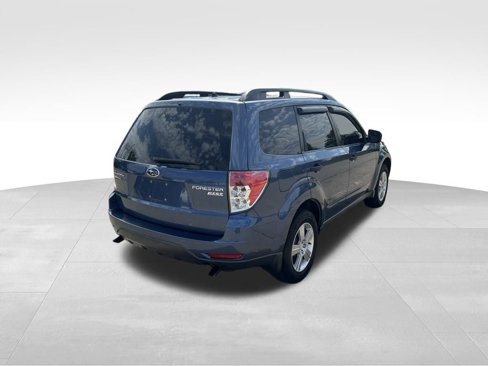 Used 2011 Subaru Forester 2.5X w/ Alloy Wheel Value Pkg image 4