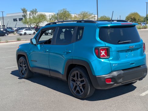 Used 2021 Jeep Renegade Latitude image 3