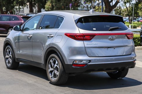 Used 2020 Kia Sportage LX image 8