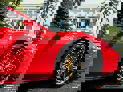Used 2019 Ferrari 488 Spider image 62