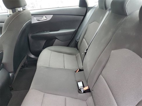 Used 2024 Kia Forte LXS image 11