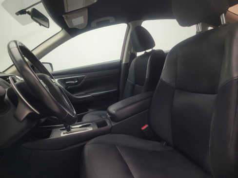 Used 2017 Nissan Altima 2.5 SR w/ Midnight Edition Package image 17