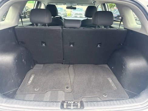 Used 2022 Kia Niro LX image 20