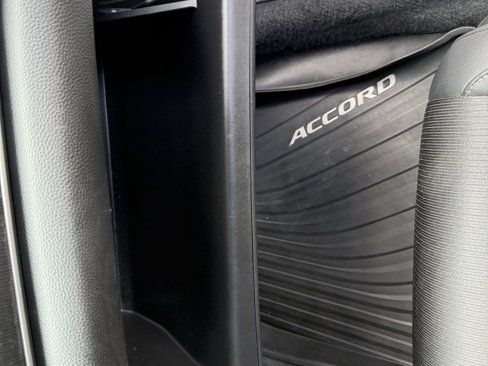 Used 2021 Honda Accord Sport image 39