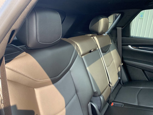 Used 2024 Cadillac XT5 Premium Luxury image 37