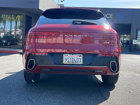 Used 2025 Genesis GV70 2.5T w/ Select Package image 10