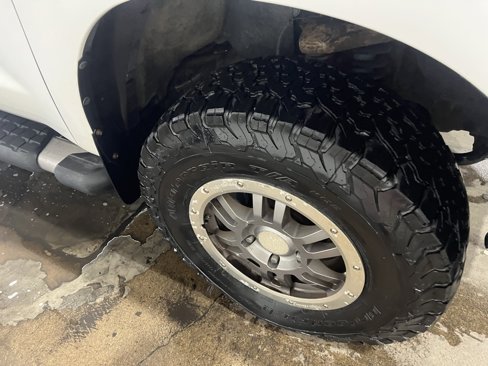 Used 2010 Toyota Tundra 4x4 Double Cab image 28