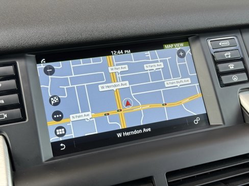 Used 2018 Land Rover Discovery Sport HSE image 5
