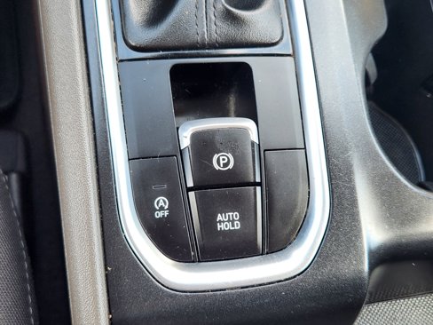 Used 2019 Hyundai Santa Fe SE image 25