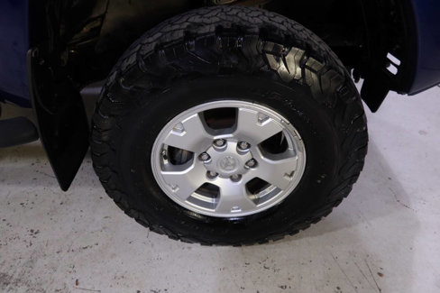 Used 2015 Toyota Tacoma 4x4 Double Cab w/ TRD Off-Road Package image 39