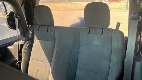 Used 2021 Jeep Wrangler Sport image 29