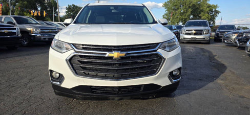 Used 2018 Chevrolet Traverse LT image 2