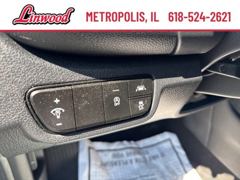 Used 2021 Kia Seltos SX w/ SX Sunroof Package image 18