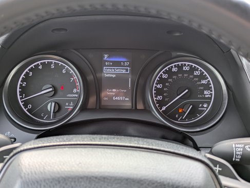 Used 2024 Toyota Camry SE image 17