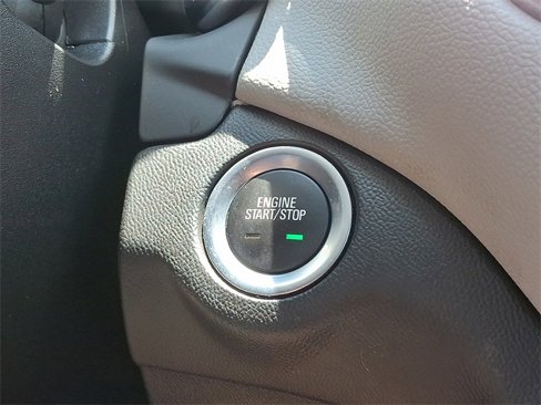 Used 2020 Chevrolet Equinox LT image 26