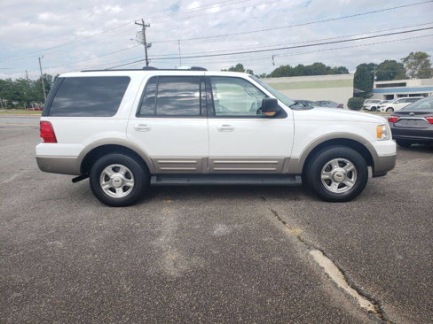 Used 2003 Ford Expedition Eddie Bauer image 2